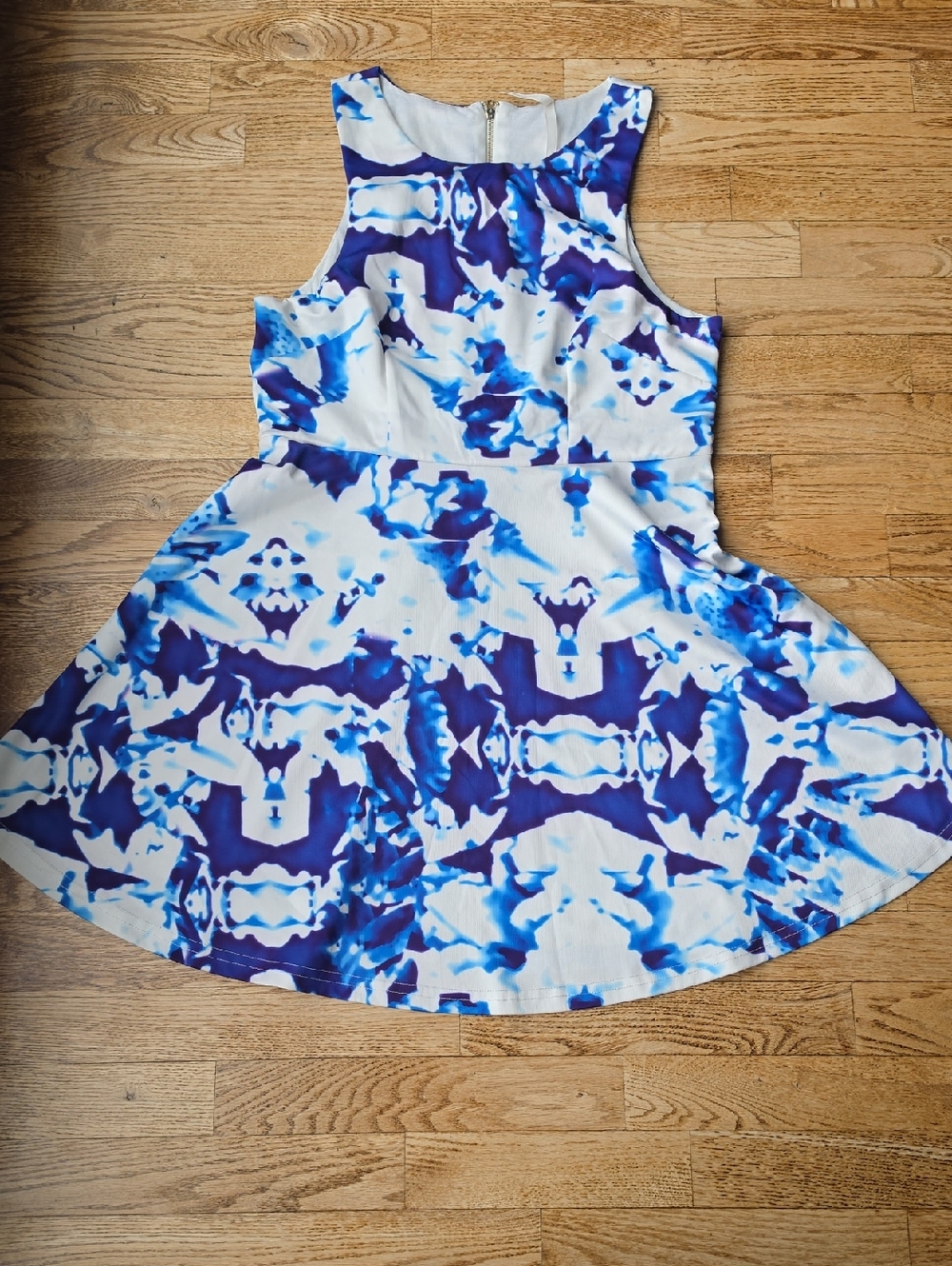 (L) SpicySugar White & Blue Printed Fit-and-Flare Mini Dress Skater Flirty Fun